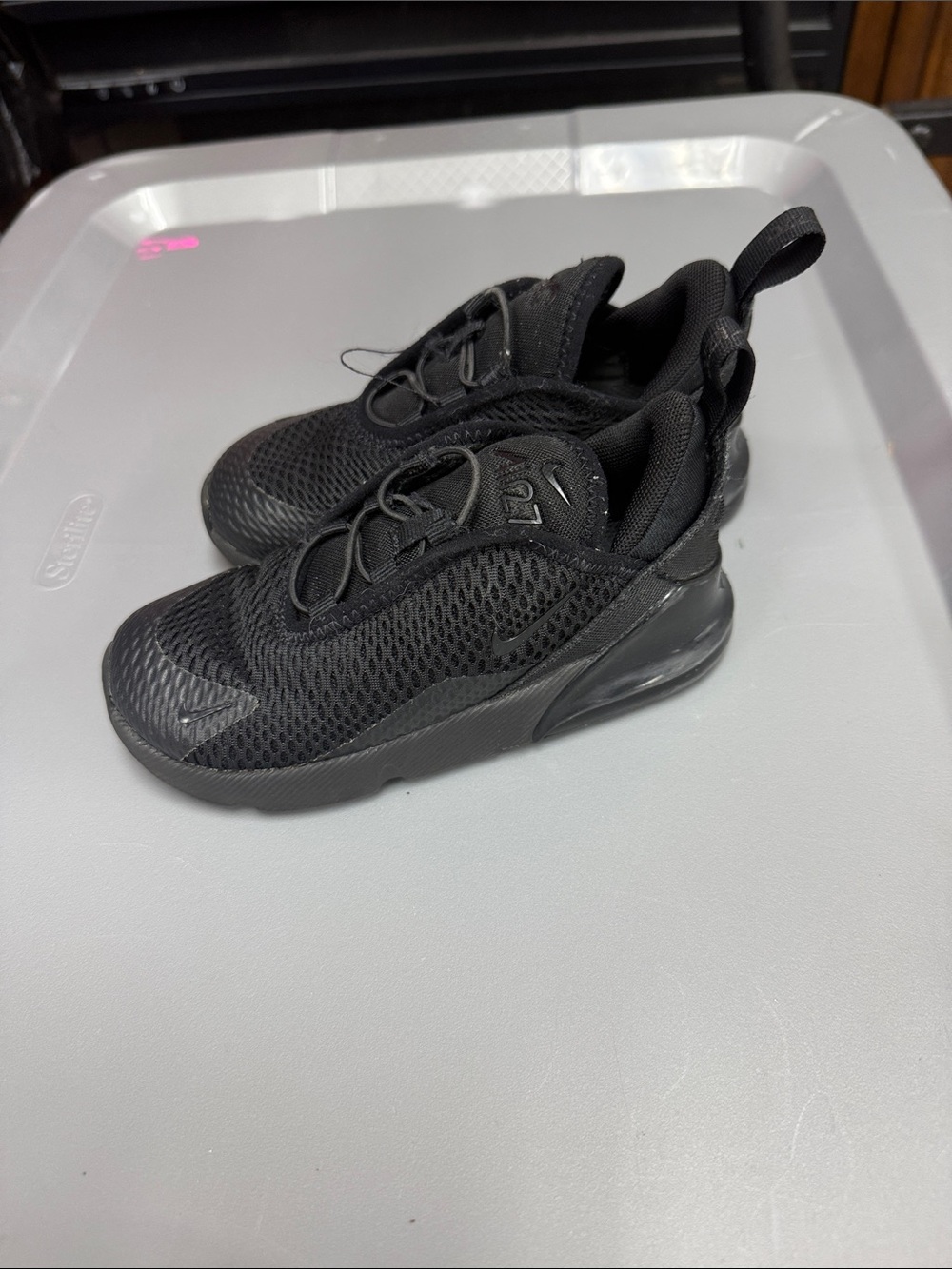Kids Nike All-Black Lightweight Breathable Sneakers